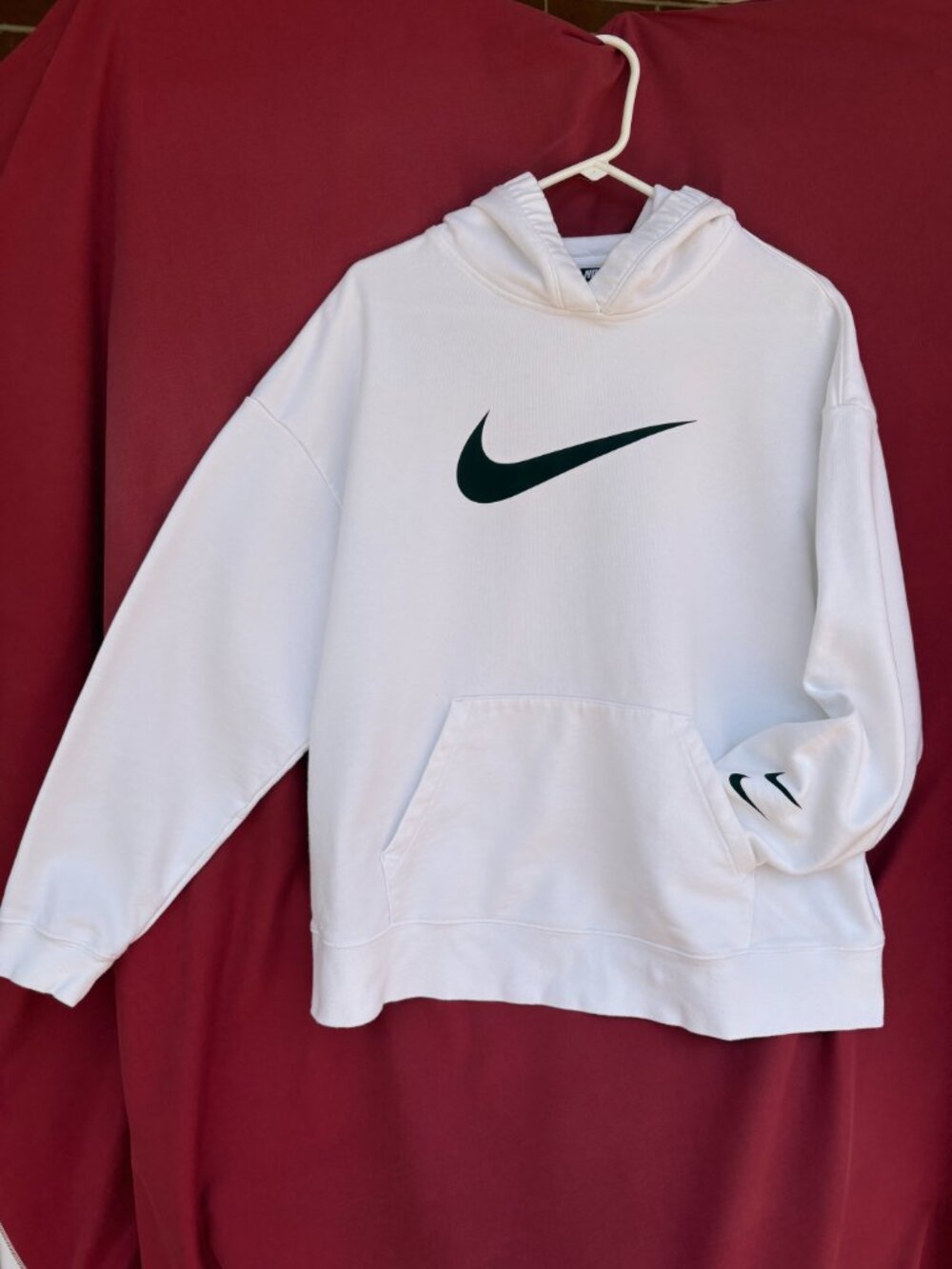 Nike White Oversized Pullover Hoodie XL Black Swoosh Logo